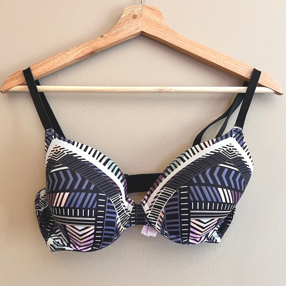 Victorias Secret PINK Wear Everywhere T-Shirt Bra 34D Geometric Tribal Print